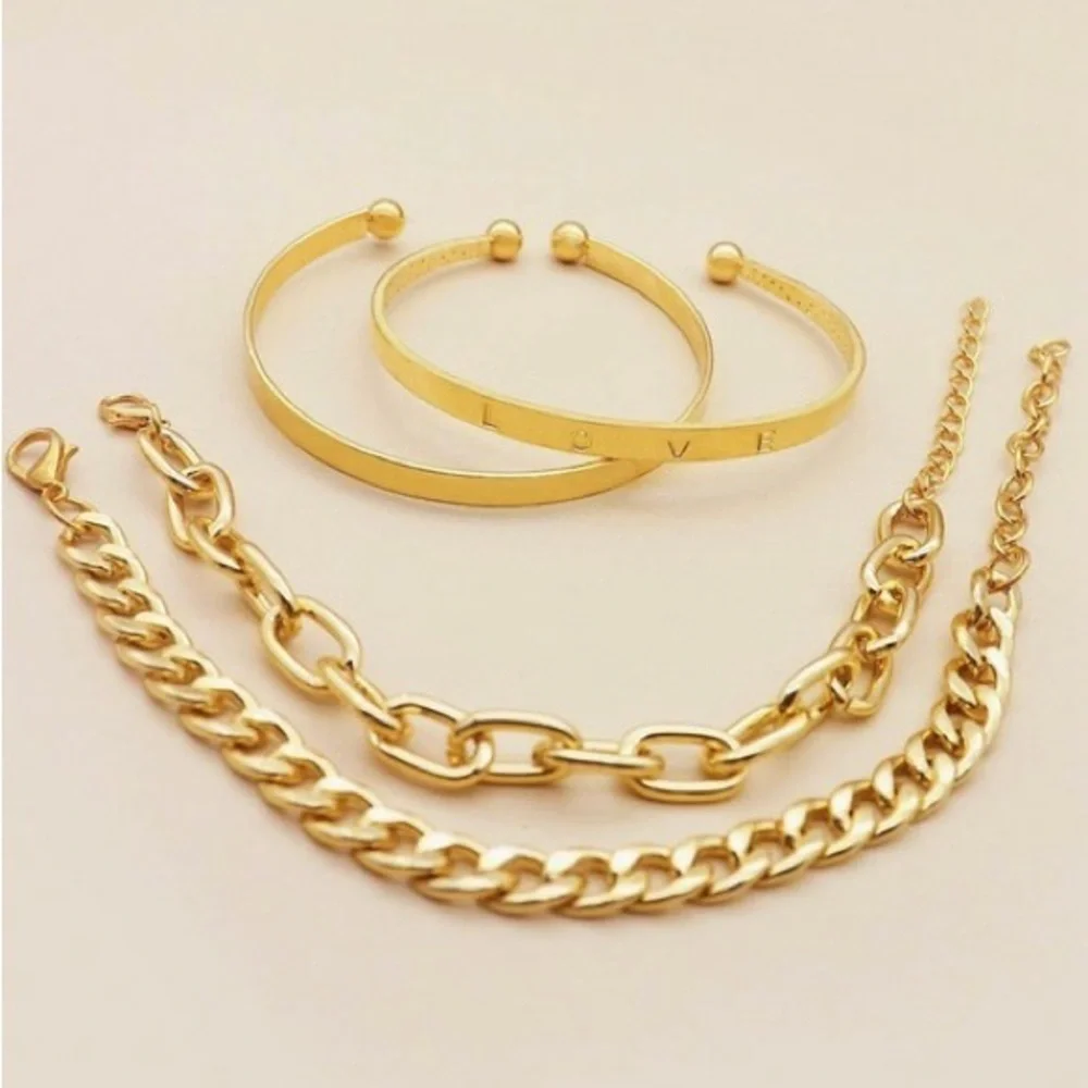 Gold Love  Bracelet Stack (7126)